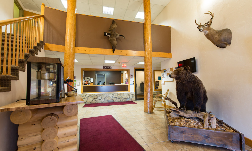 Pictured Rocks Inn & Suites, Hotel Munising Michigan